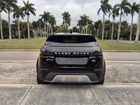 Used 2020 Land Rover Range Rover Evoque SE image 12
