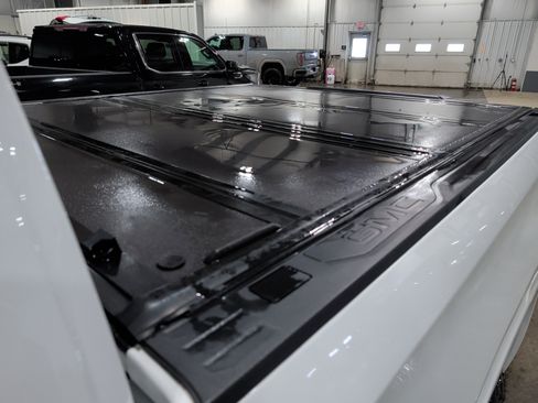 Used 2023 GMC Sierra 1500 AT4X AWD/4WD image 7
