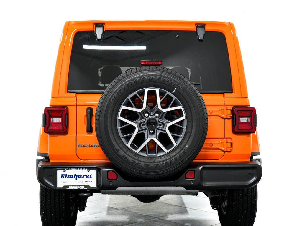 Certified 2025 Jeep Wrangler Unlimited Sahara AWD/4WD image 6