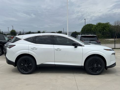 New 2026 Nissan Murano SV AWD/4WD image 3