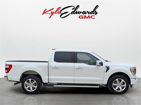 Used 2023 Ford F150 Lariat w/ Trailer Tow Package image 4