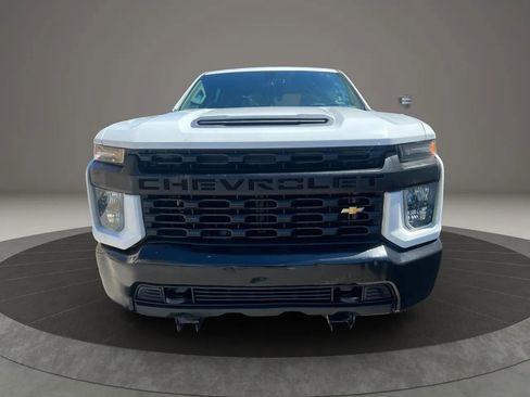 Used 2020 Chevrolet Silverado 2500 W/T w/ WT Convenience Package AWD/4WD image 2