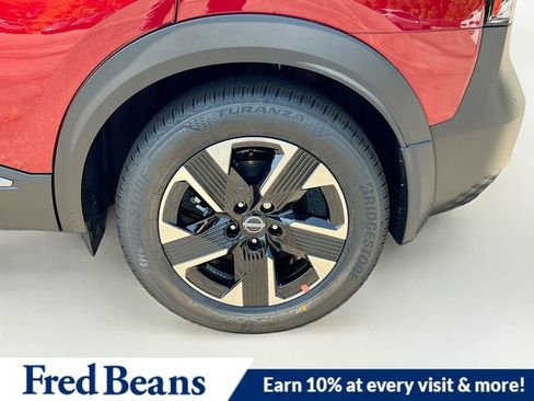 New 2025 Nissan Kicks SV w/ SV Premium Package image 18