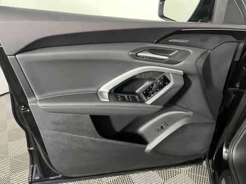 Used 2025 Audi Q5 Prestige image 18