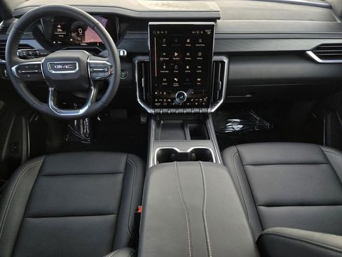 Used 2024 GMC Acadia Elevation w/ Black Edition image 23