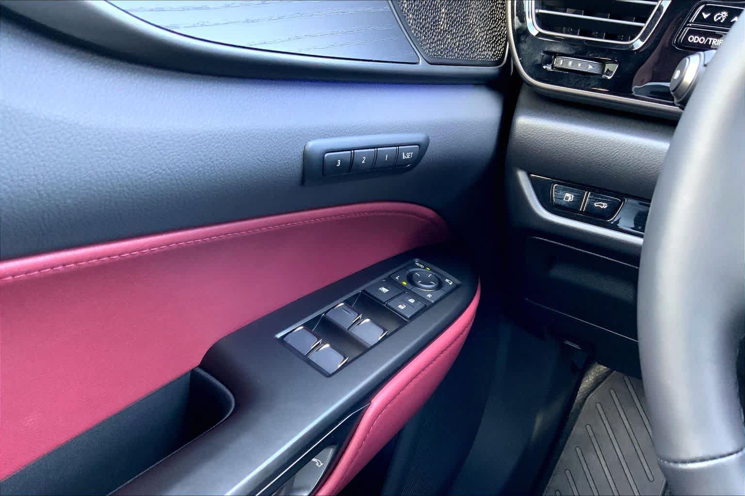 Used 2026 Lexus NX 350 AWD w/ Cold Area Package image 33