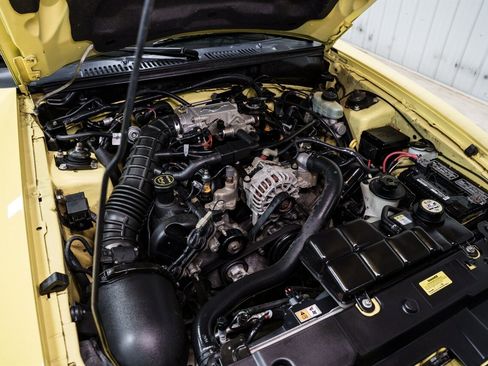 Used 2002 Ford Mustang GT Premium image 30