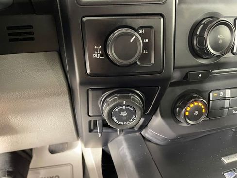 Used 2017 Ford F150 XL w/ Equipment Group 101A Mid AWD/4WD image 10