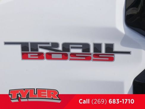 New 2026 Chevrolet Colorado Trail Boss AWD/4WD image 15