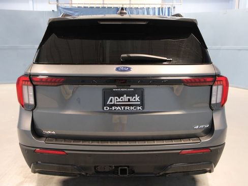 Used 2025 Ford Explorer ST-Line w/ Premium Package AWD/4WD image 37