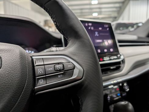 Used 2023 Jeep Compass Limited w/ Sun and Sound Group image 20