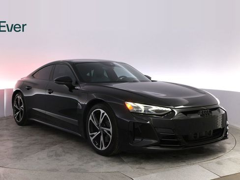 Used 2022 Audi e-tron GT Prestige AWD/4WD image 13