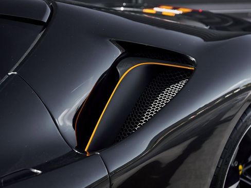 Used 2023 Ferrari SF90 Stradale image 12