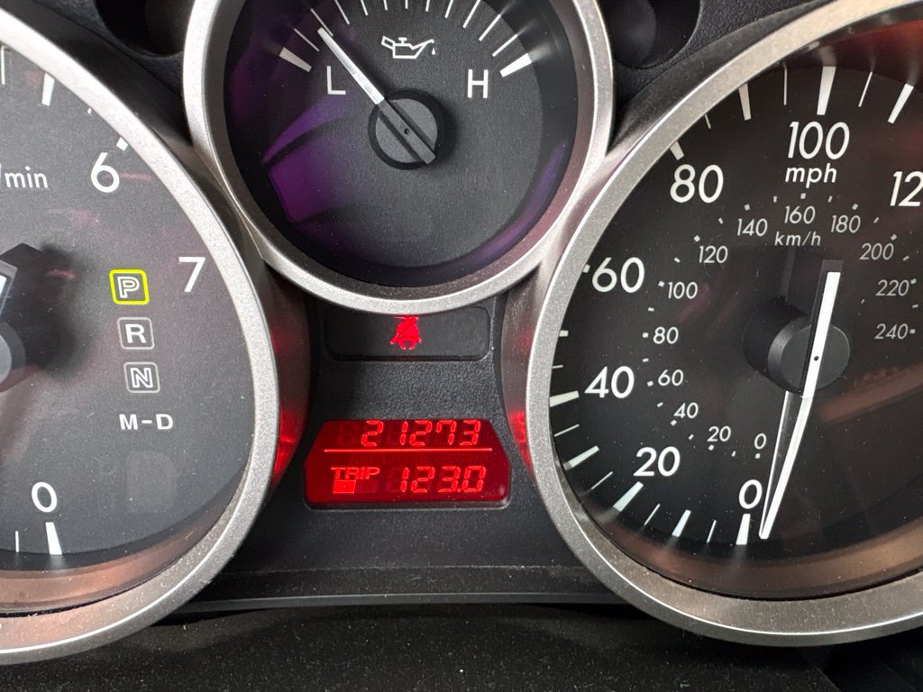 Used 2012 MAZDA MX-5 Miata Touring RWD image 7