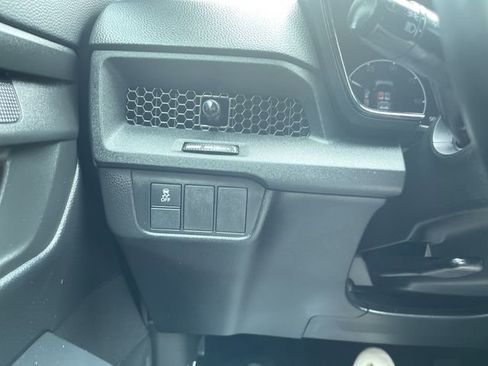 Used 2025 Honda CR-V Sport image 17