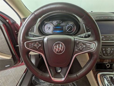 Used 2017 Buick Regal Premium w/ Driver Confidence Package #2 image 19