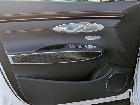 New 2026 Genesis GV70 3.5T Sport Prestige image 9