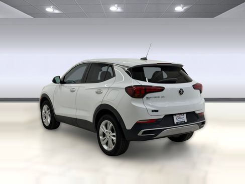 Used 2021 Buick Encore GX Preferred AWD/4WD image 2