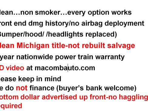 Used 2017 Ford Escape Titanium image 2