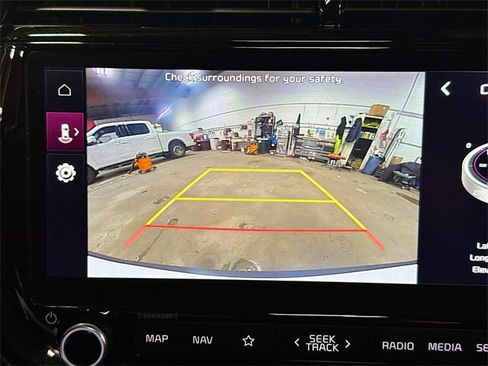 Used 2023 Kia Soul EX image 14