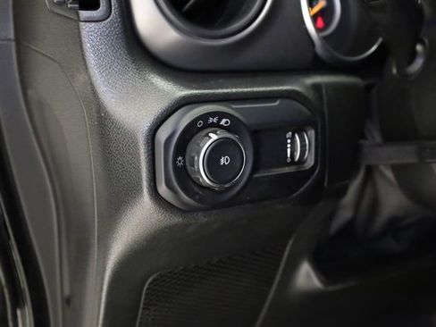 Used 2023 Jeep Wrangler Unlimited Sport AWD/4WD image 14