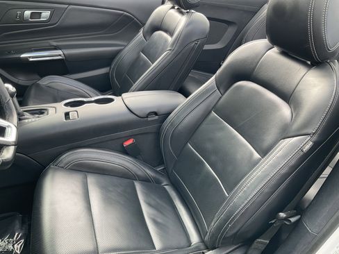 Used 2024 Ford Mustang Premium image 33