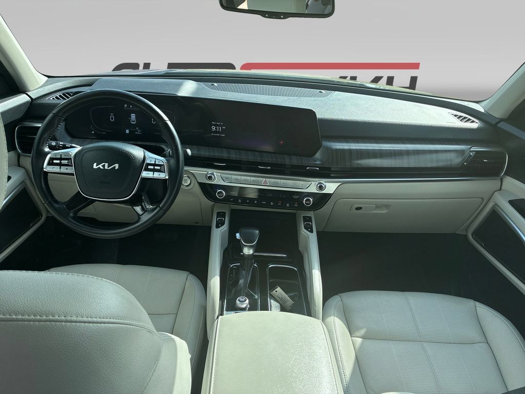Used 2023 Kia Telluride EX w/ EX Captain's Chair Package FWD image 18