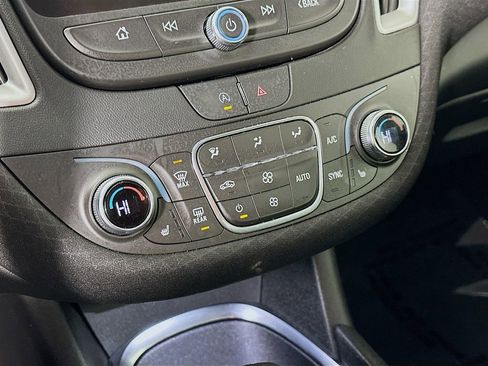 Used 2024 Chevrolet Malibu LT image 21