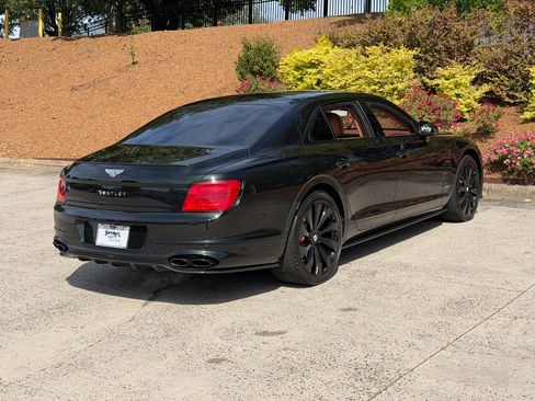 Used 2023 Bentley Flying Spur Azure AWD/4WD image 7