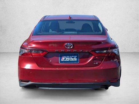 Used 2022 Toyota Camry LE image 6