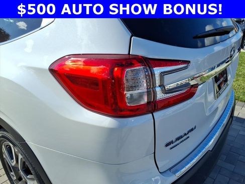 New 2025 Subaru Ascent Limited image 10