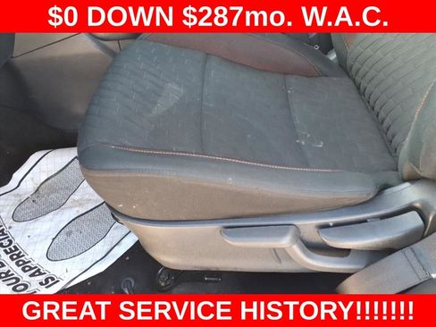 Used 2022 Nissan Kicks SR image 9