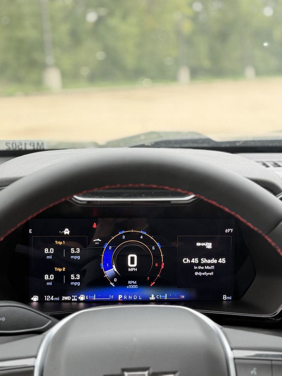 New 2026 Chevrolet Colorado Z71 w/ Technology Package AWD/4WD image 4