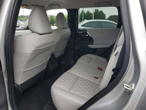 Used 2022 Mitsubishi Outlander SEL FWD image 12