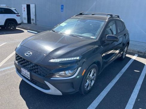 Used 2022 Hyundai Kona SEL FWD image 1