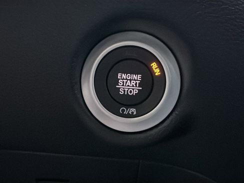 New 2026 Chrysler Voyager LX image 28