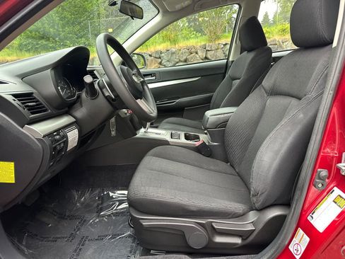 Used 2010 Subaru Legacy 2.5i AWD/4WD image 16