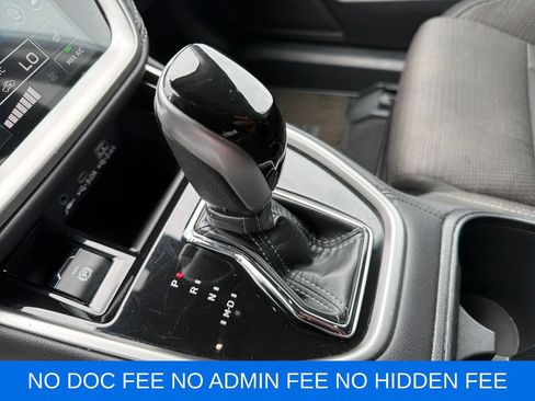 Used 2024 Subaru Outback Premium AWD/4WD image 25
