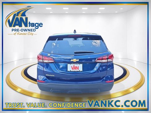 Certified 2023 Chevrolet Equinox LS w/ LS Convenience Package FWD image 7