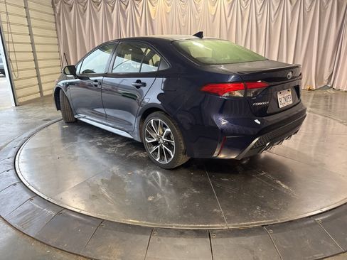 Used 2020 Toyota Corolla XSE image 7