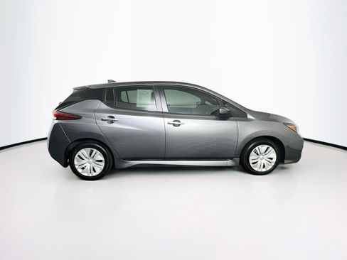 Used 2024 Nissan Leaf S FWD image 10