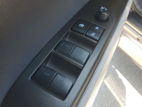 Certified 2023 Toyota Camry LE FWD image 19
