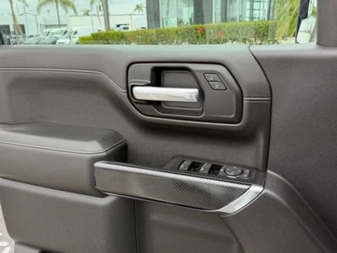 Used 2020 Chevrolet Silverado 1500 LT w/ All-Star Edition image 8