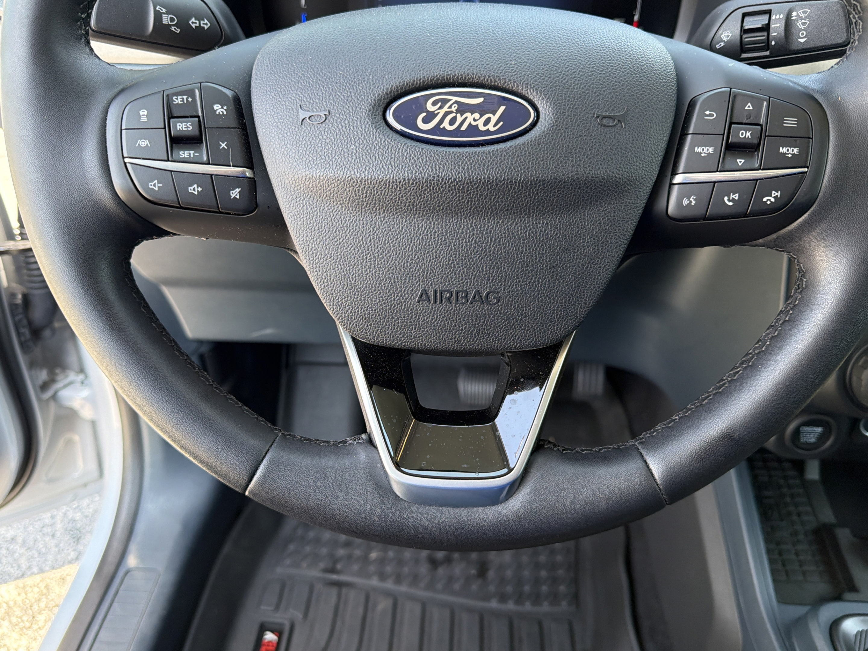 Used 2025 Ford Maverick Lariat AWD/4WD image 15