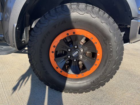 Used 2018 Ford F150 Raptor w/ Equipment Group 802A Luxury image 13