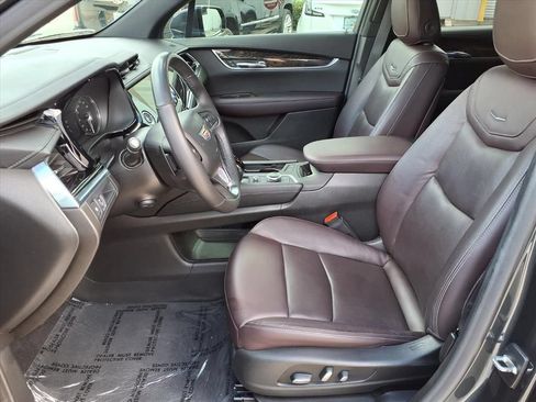 Used 2021 Cadillac XT6 Premium Luxury FWD image 20