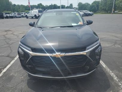 Used 2025 Chevrolet Trax LT w/ LT Convenience Package