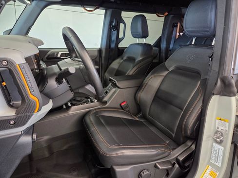 Used 2022 Ford Bronco Badlands AWD/4WD image 5