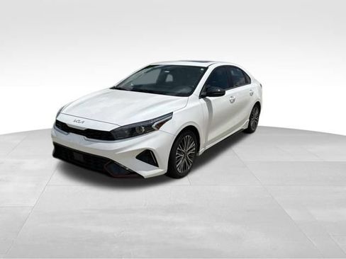 Used 2022 Kia Forte GT-Line w/ GT-Line Premium Package FWD image 7