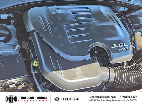Used 2018 Chrysler 300 S w/ Beats Audio Group RWD image 14